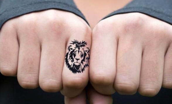 12+ Best Lion Tattoo Designs For Fingers