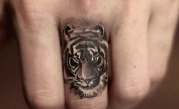 12+ Best Tiger Tattoos – Finger Tattoo Designs